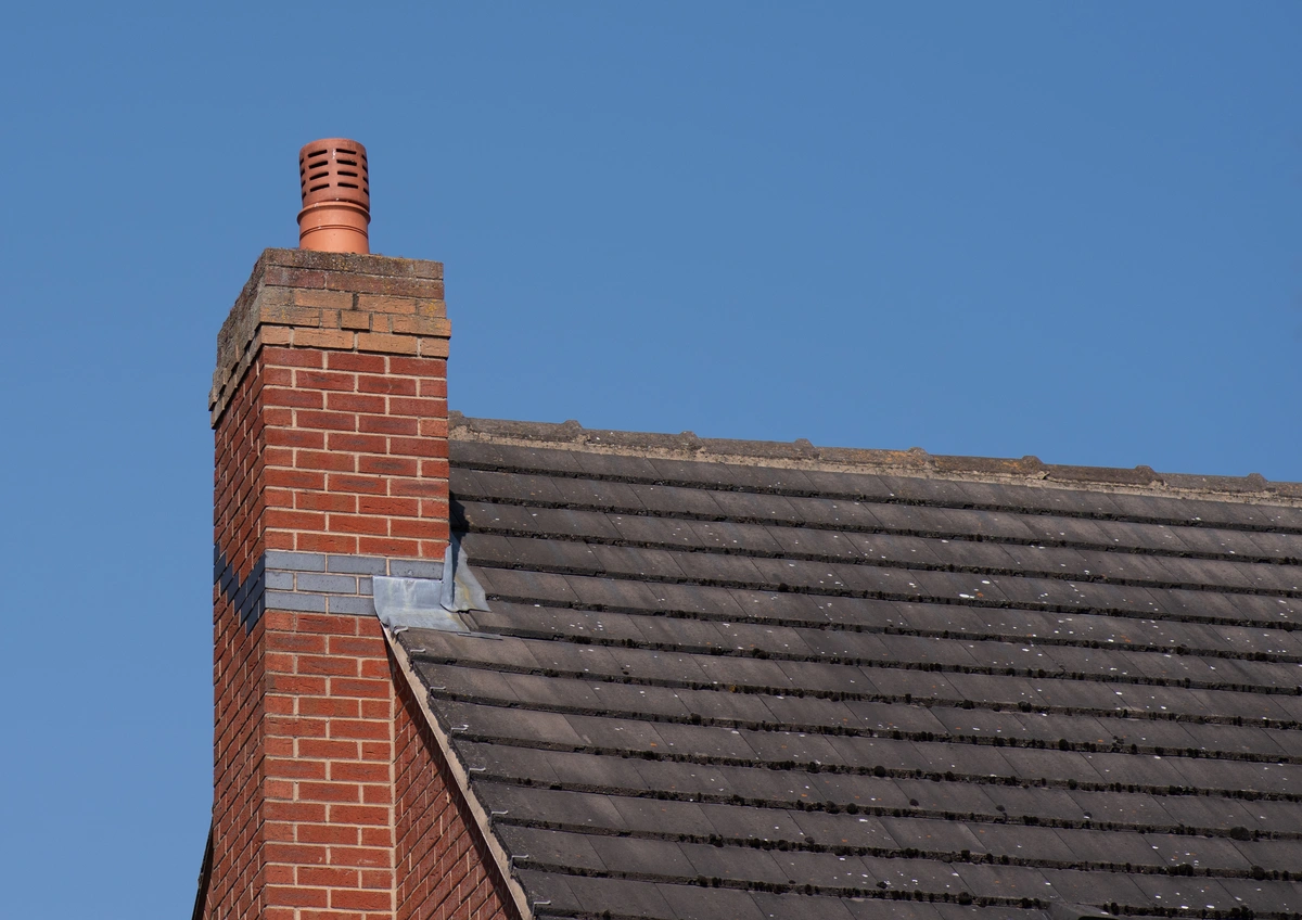roof flashing on chimney