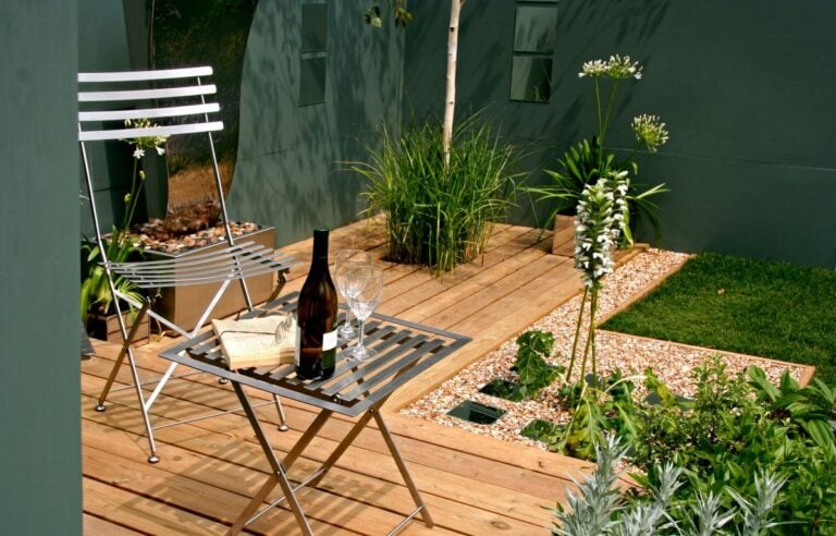 small deck ideas L shape patio