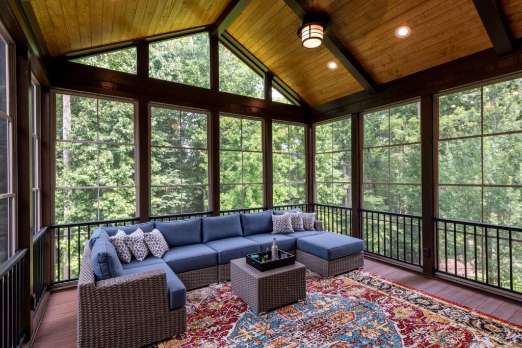 New modern screened porch with patio furniture