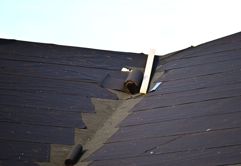 felt roof underlayment for a roof replacement